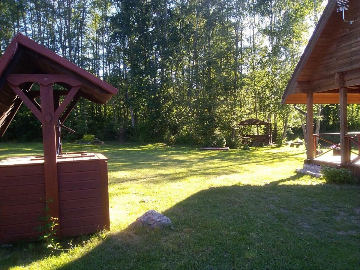 Alisa Kviecia. Villa Juodalaukiai Ngoại thất bức ảnh